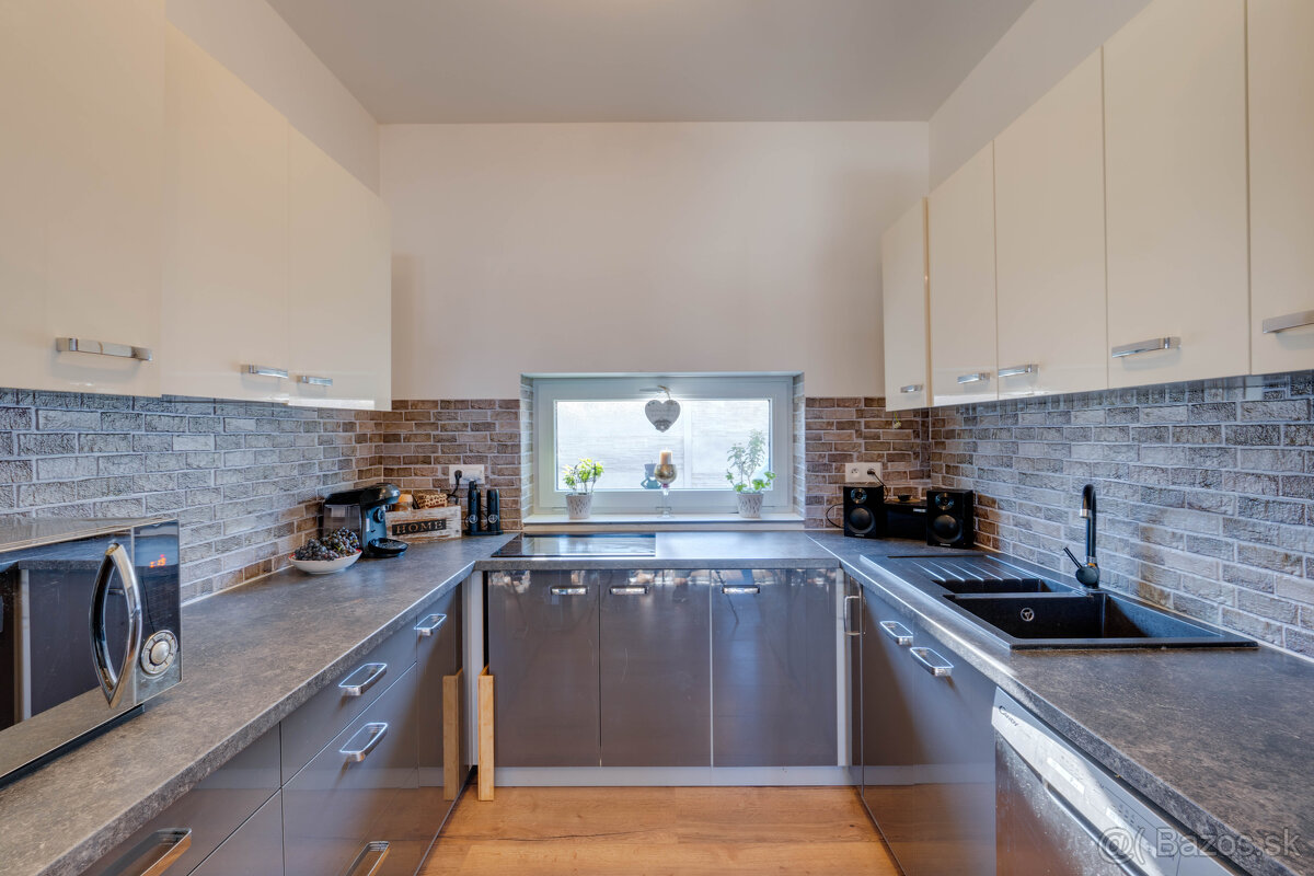 Unikátny 4-izbový Rodinný dom v Topoľnici s tep. čerpadlom✅ - 4