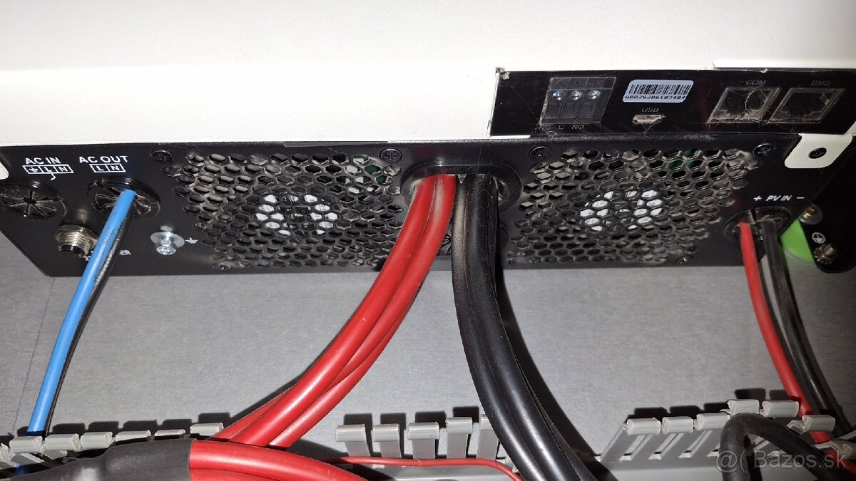 Fotovoltaicky menic EaSun 5600w - 4