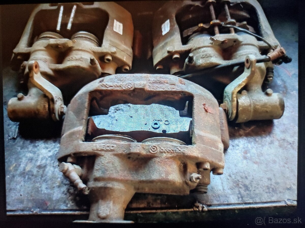 Iveco EuroCargo brzdové strmene - 4