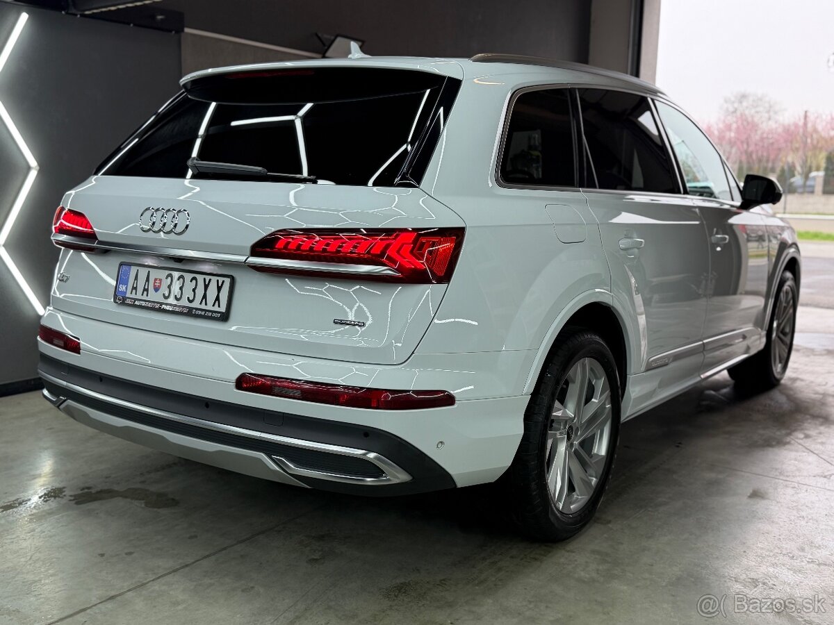 Audi Q7 55 TFSI quattro - 4