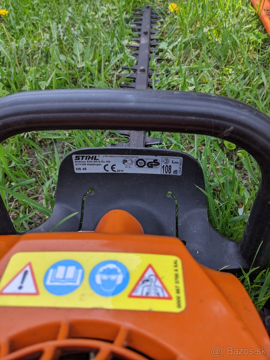 Plotostrih Stihl HS 45 Benzínové nožnice na živý plot - 4