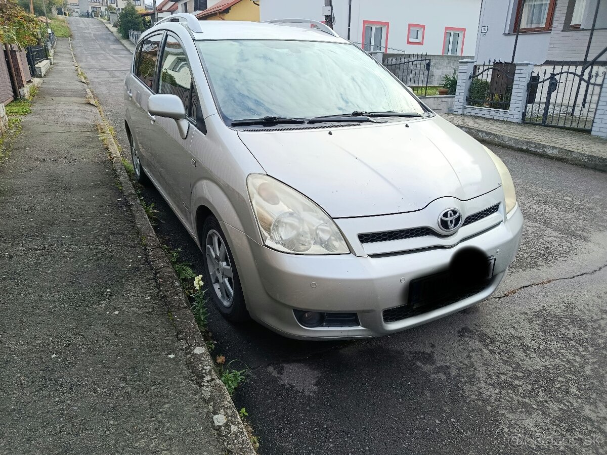 Toyota corolla verso 7-miest - 4