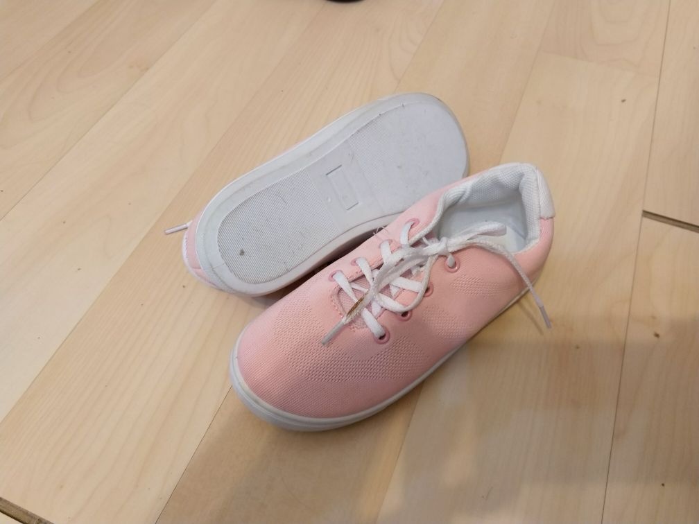 Ružové tenisky s bielou podrážkou, veľkosť 30, 35 a 36 - 4