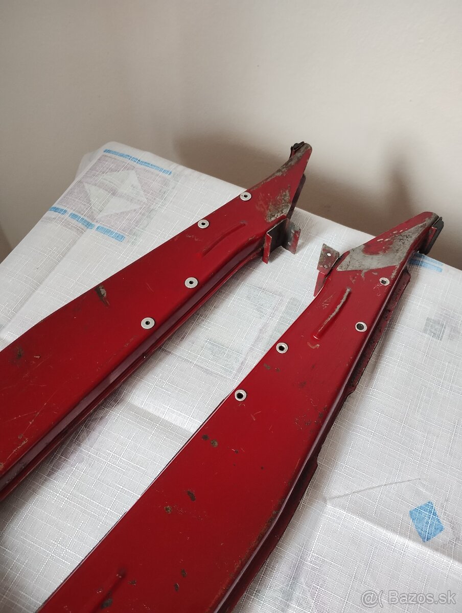 Prodám originální kryt řetězu jawa čz 125 175 původní barva - 4