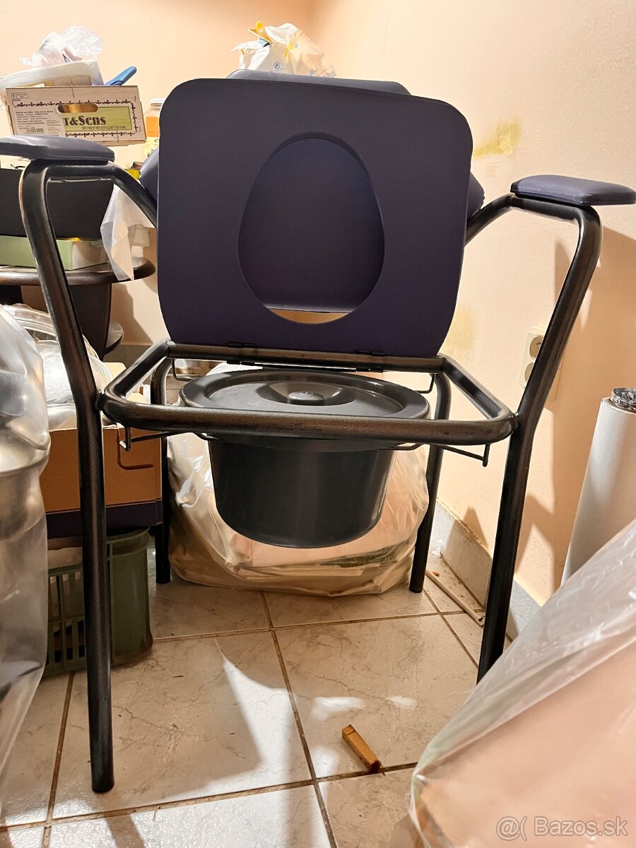 Toaletná stolička - 4