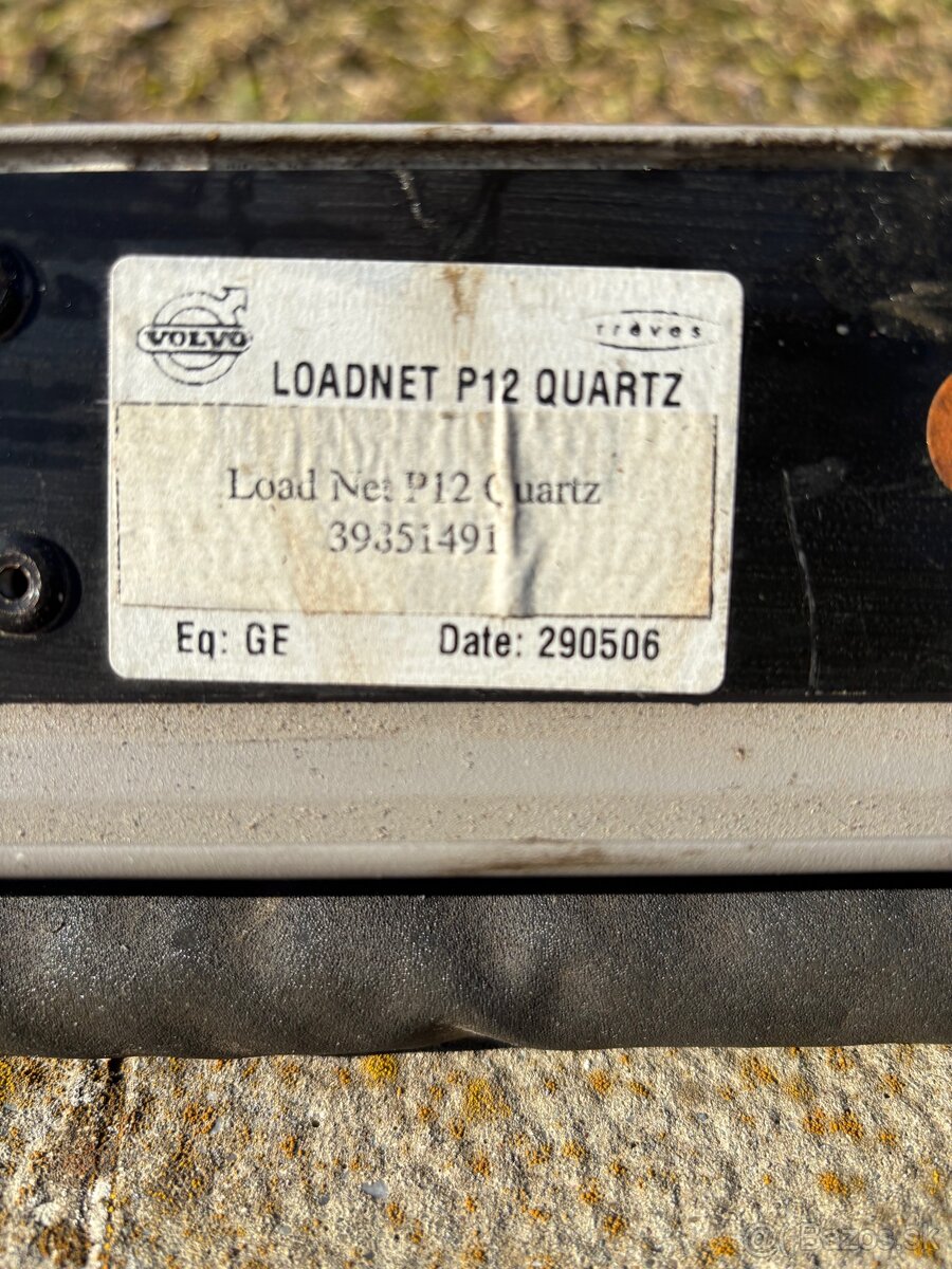 Roleta kufra Volvo v50 - 4