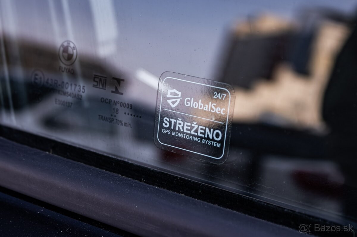 BMW 318d Touring 110kW / LED svetlá / - 4