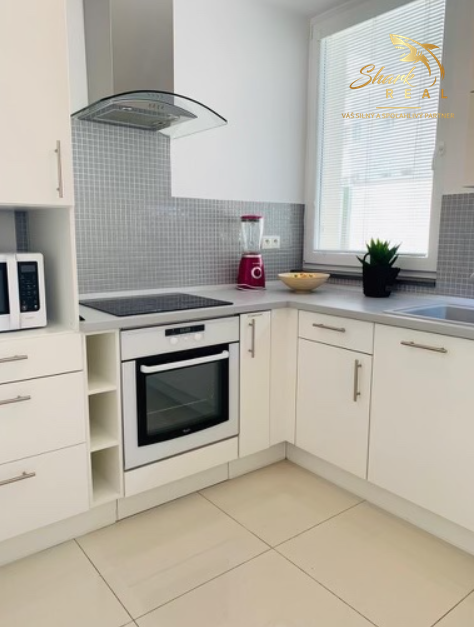 Slnečný 2 izbový byt s terasou v PRESTÍŽNEJ lokalite - 4