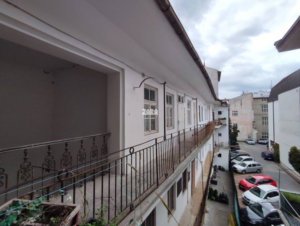 Staré Mesto-ul. Hlavná, 2 izb. tehlový pavlačový byt, 61 m2. - 4