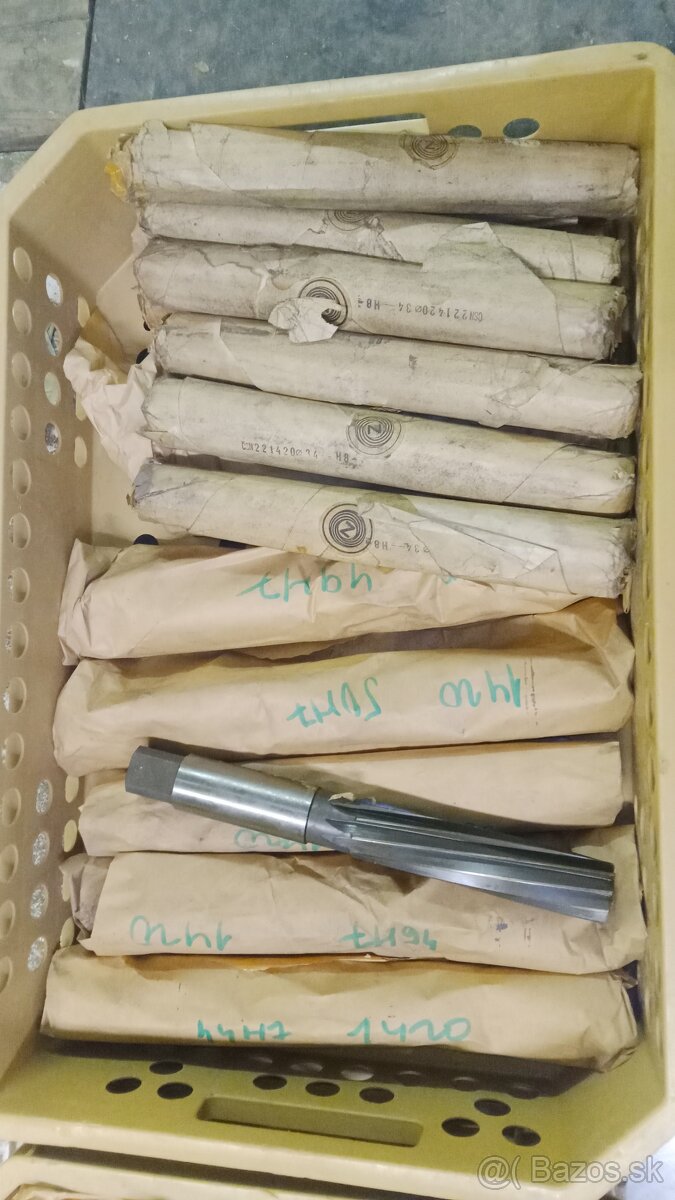 Rucne vystruzniky - 4