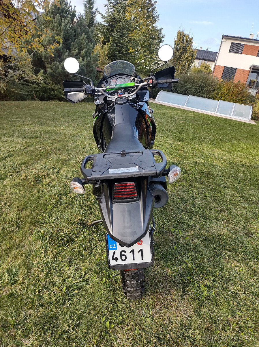 Kawasaki KLR 650 - 4