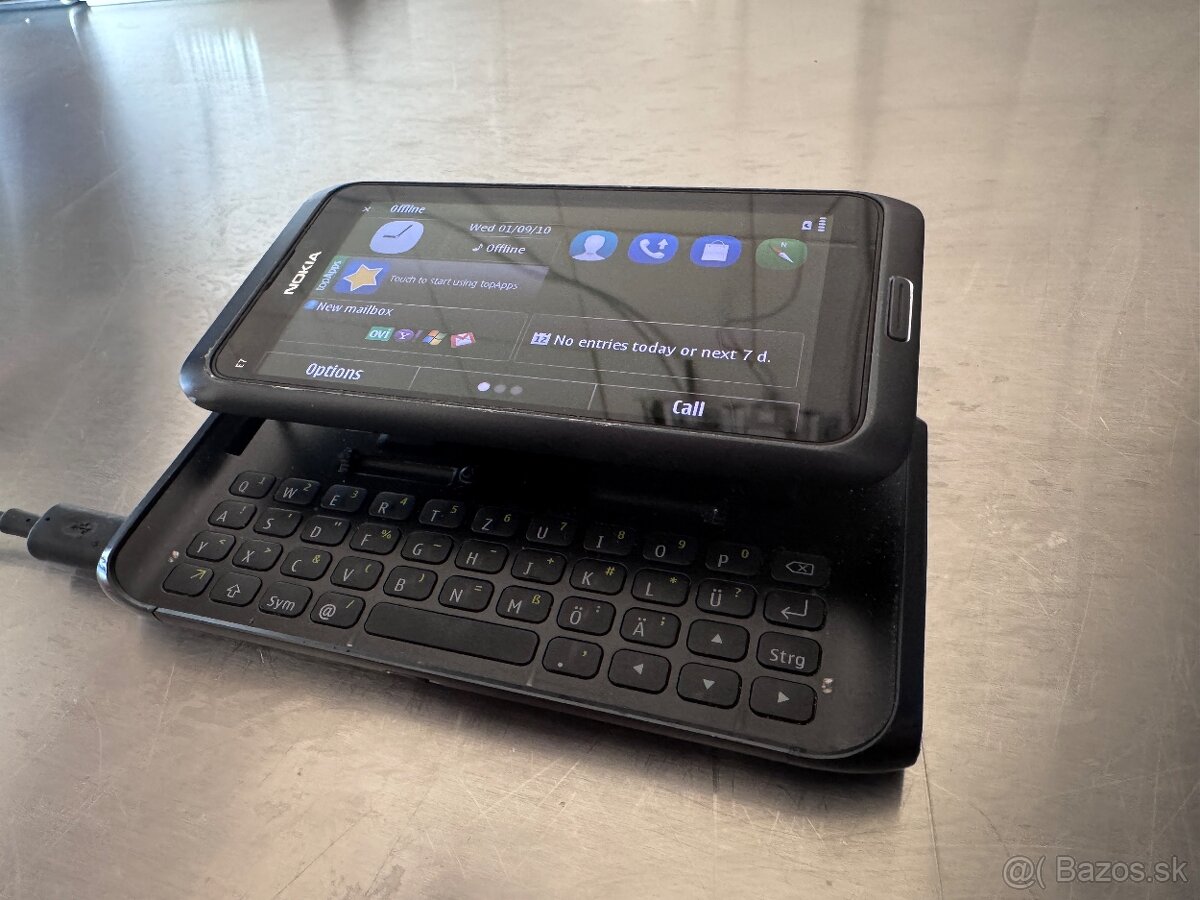 Nokia E7 - 4