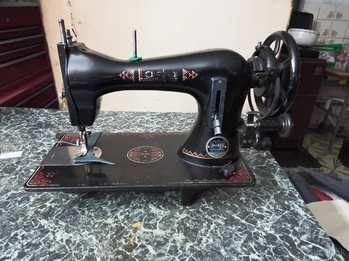 Šijacie stroje - 4