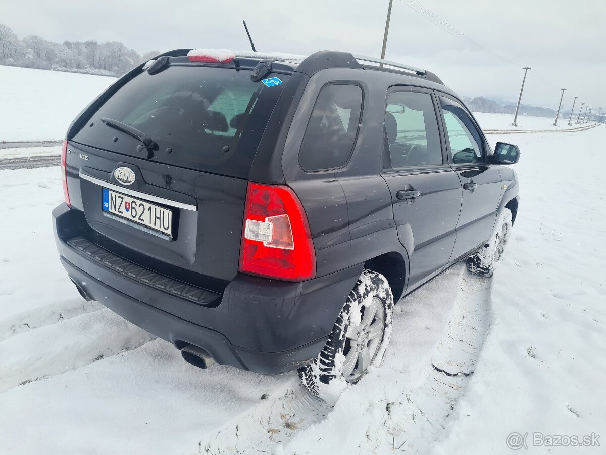 Kia Sportage facelift 2,0benzin/Lpg rok 2009 - 4