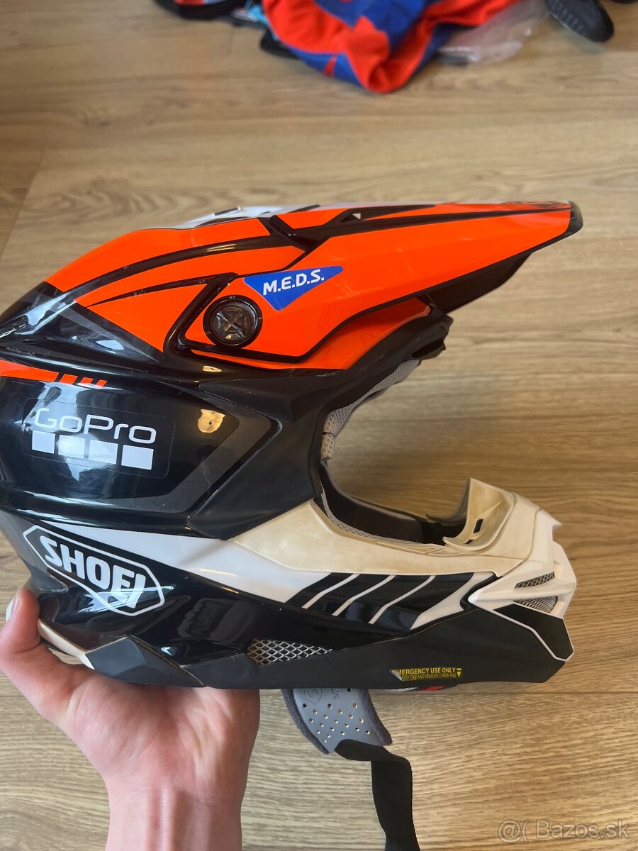 Motocrossová helma Shoei - 4