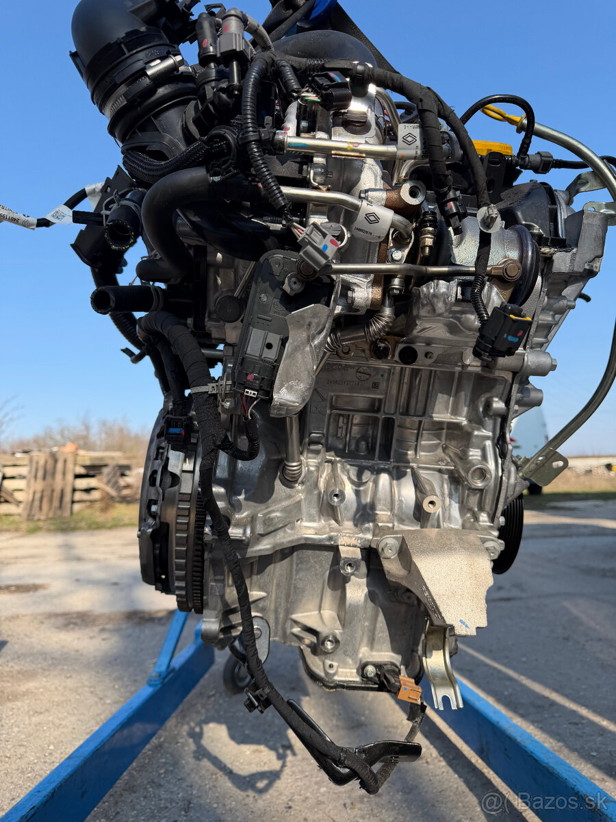 -----DACIA RENAULT 1.0 TCe----- - 4