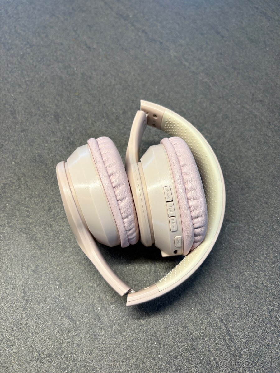 Predam ruzove bluetooth sluchadla GoGen - 4