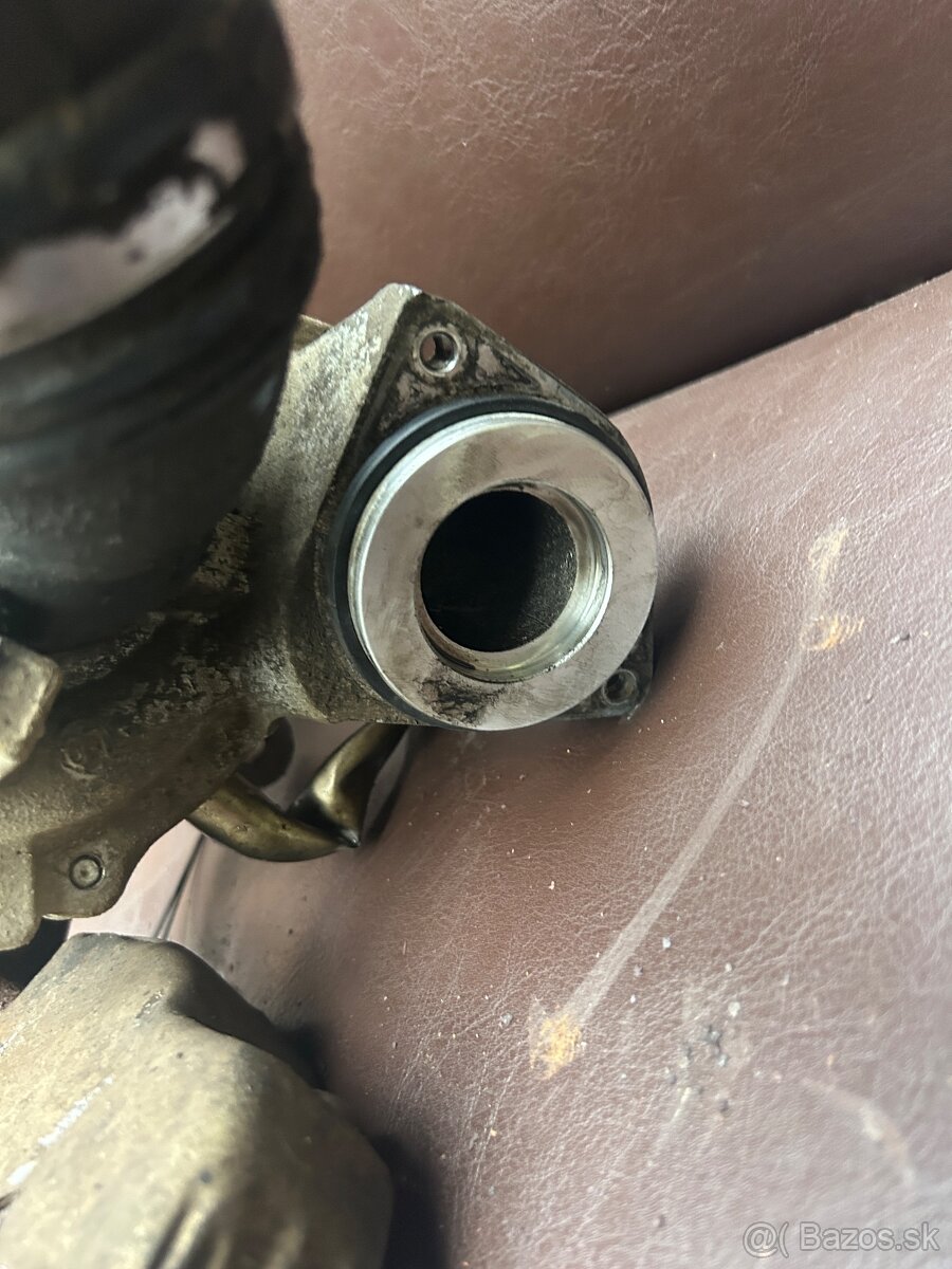 Turbo 2.0 tdi 81 kw CFHA - 4