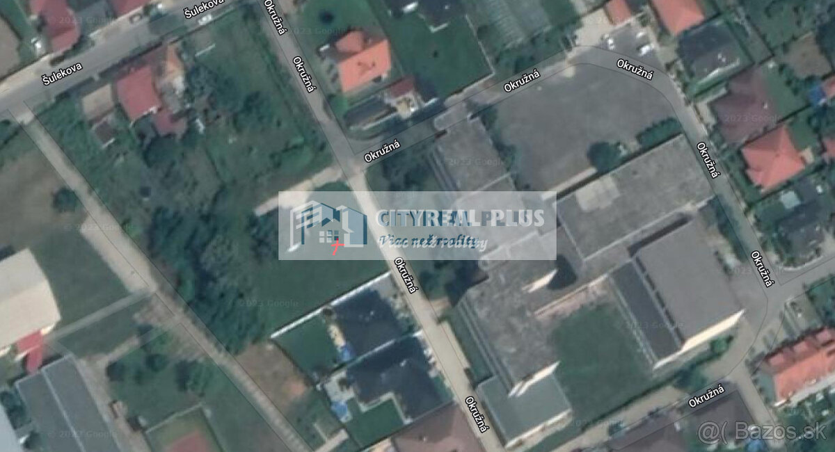 Znížená cena Ponúkame Vám na predaj pozemok v Nových Zámkoc - 4