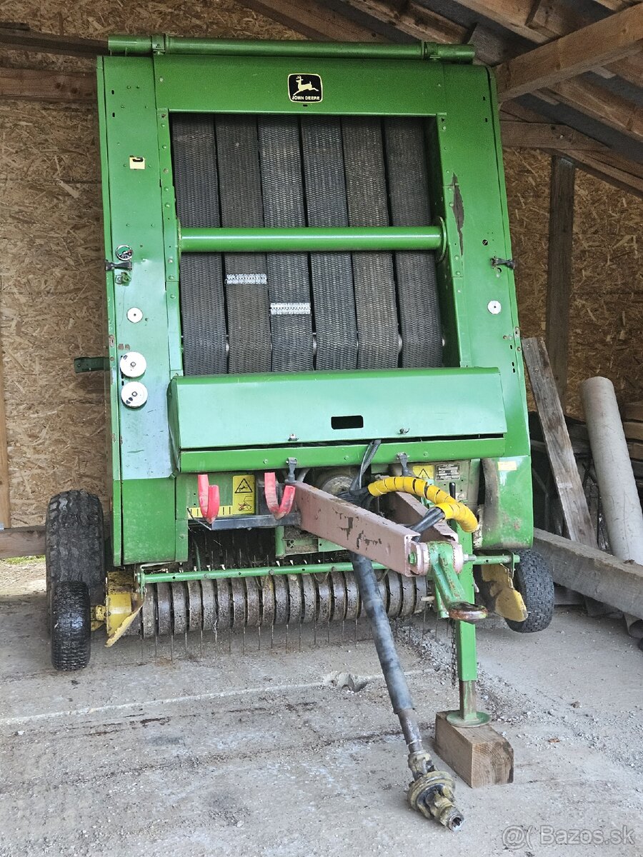 Lis balikovac John Deere 590 - 4