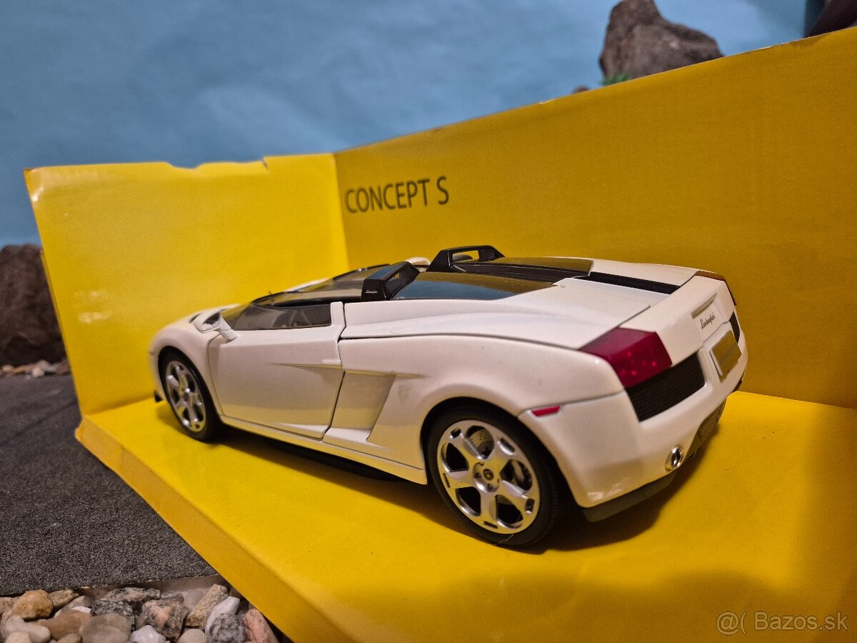 Prodám model 1:18 Lamborghini gallardo concept S - 4