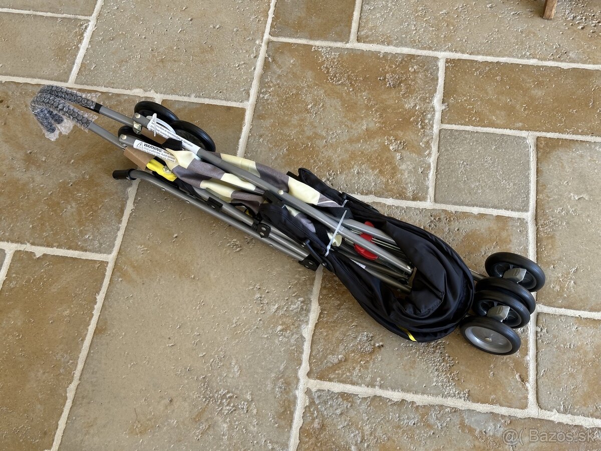 Cestovný kočík s motívom včielka - 4