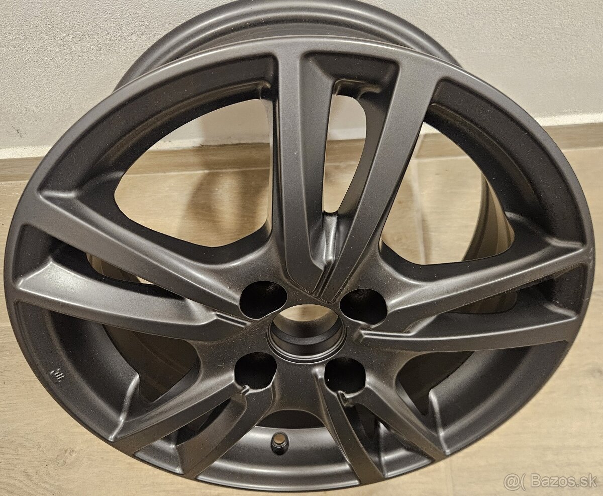 Atraktívne grafitové disky MAK - 4x100 r15 - 4