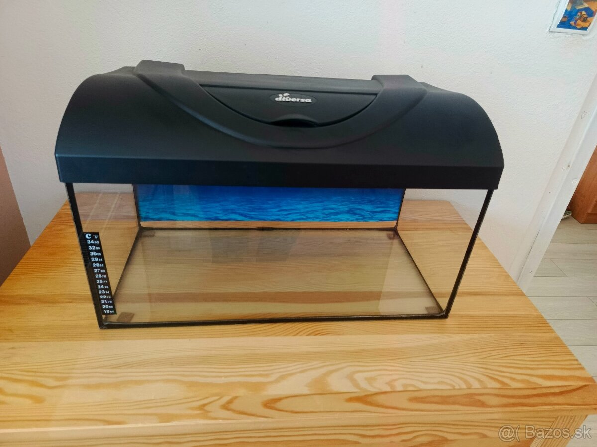 Predám akvárium pre škrečka aj s príslušenstvom - 4