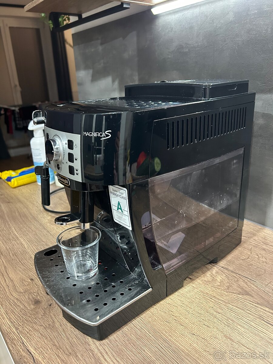 Kávovar De'Longhi Magnifica S ECAM 22.115 - 4