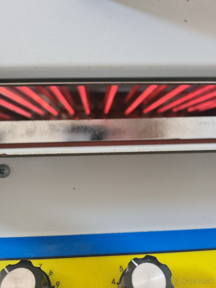 Ručný vákuový tvarovací stroj. - 4