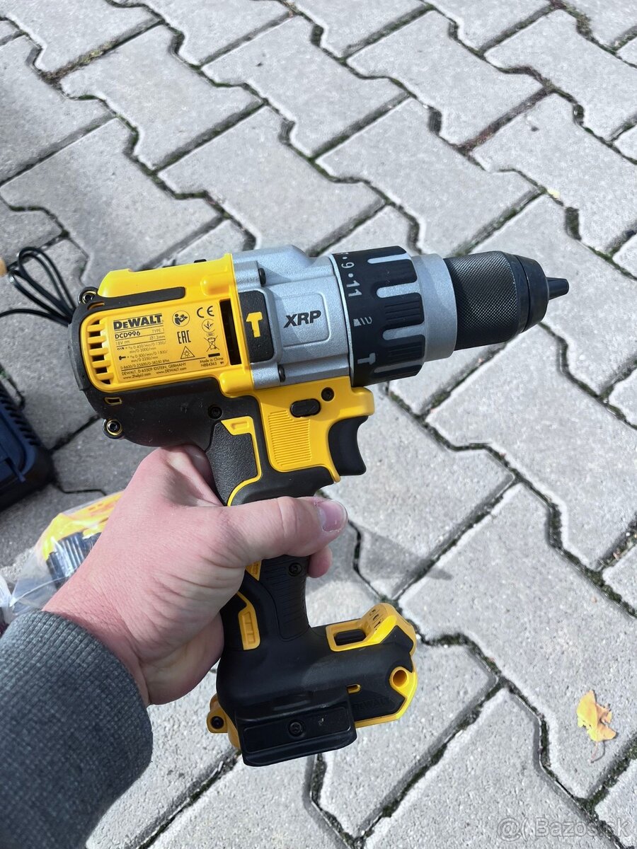 Predám novú Dewalt DCD996P2 - 4