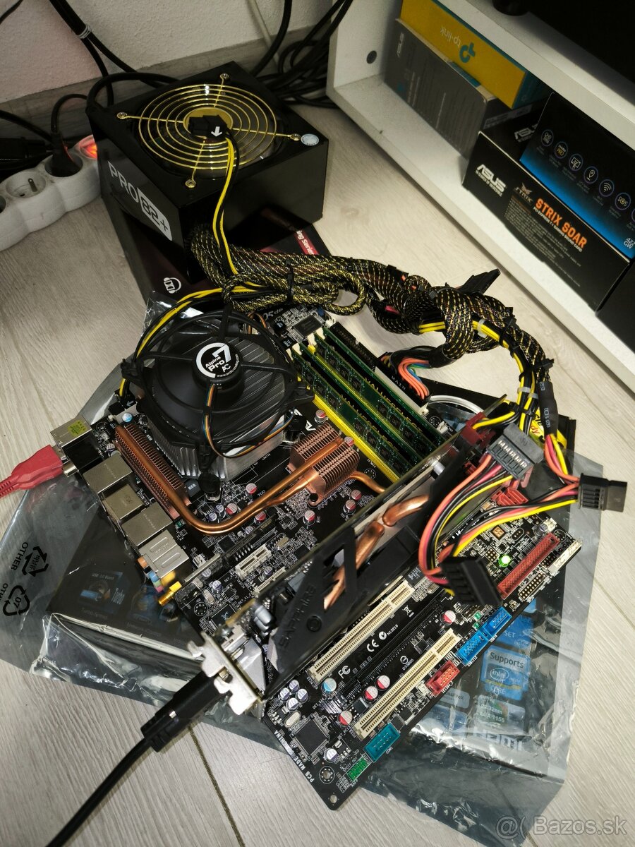 ASUS P5K Premium / Intel Pentium E2160 / 8GB DDR2 800Mhz - 4