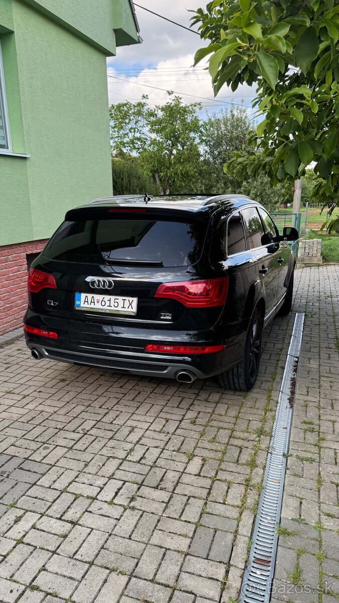 Audi Q7 - 4