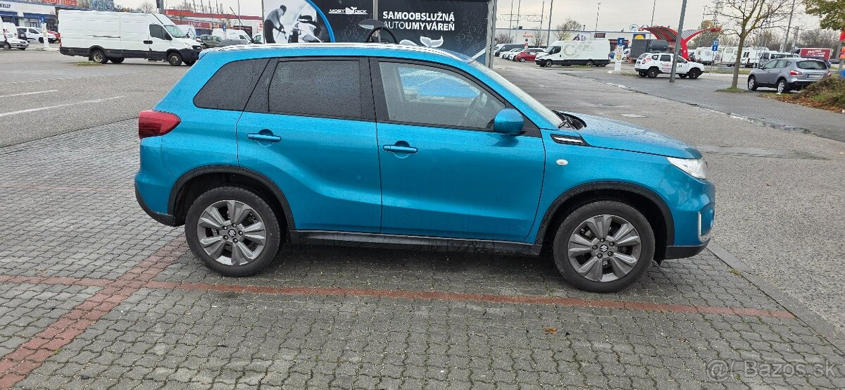 Predám Suzuki VITARA 1,0 AUTOMAT - 4