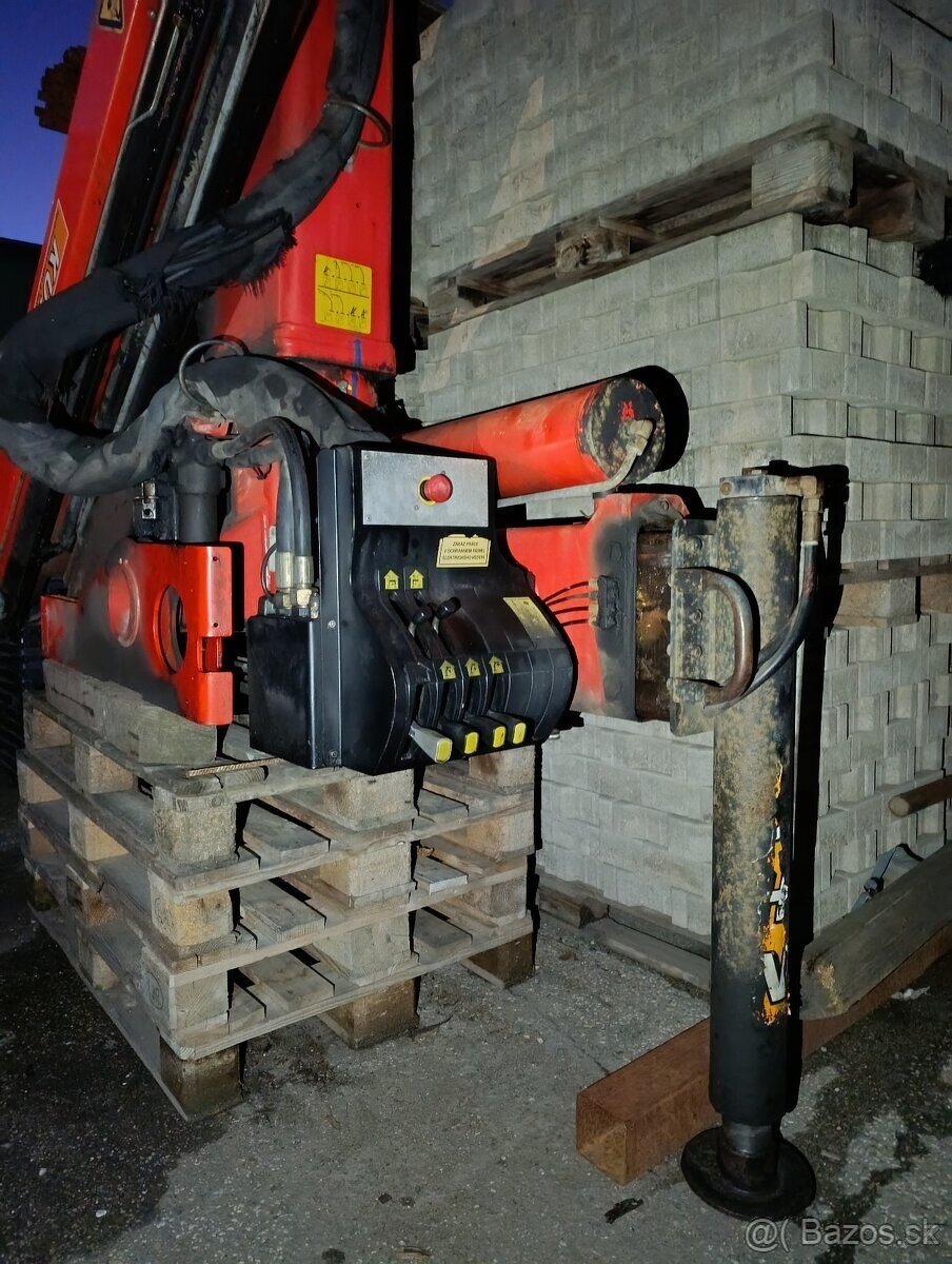 Hydraulicka ruka Palfinger 12000 - 4