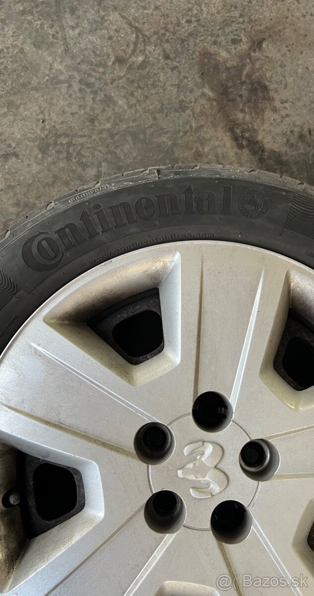 Dodge Caliber kolesá R17 Continental - 4