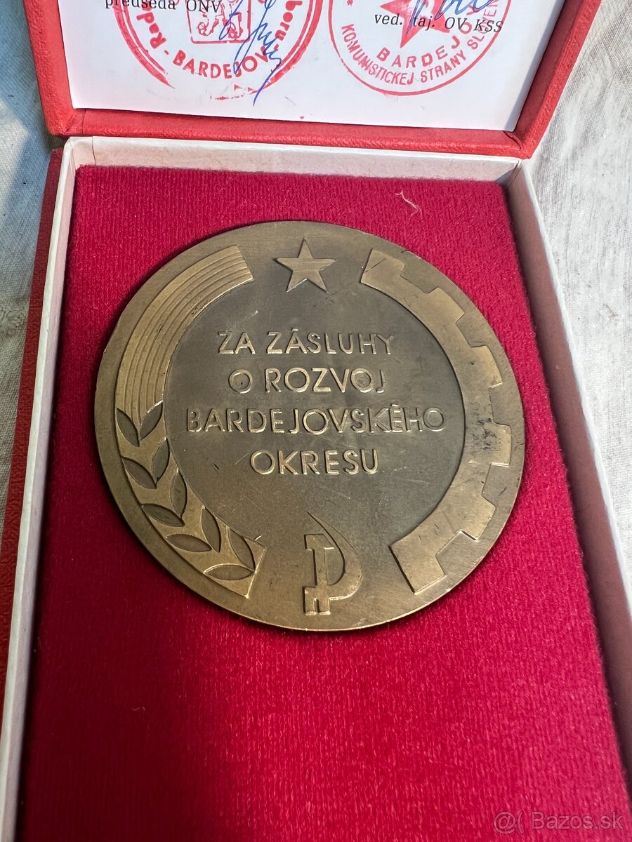 Plaketa v etui a venovaním - 4