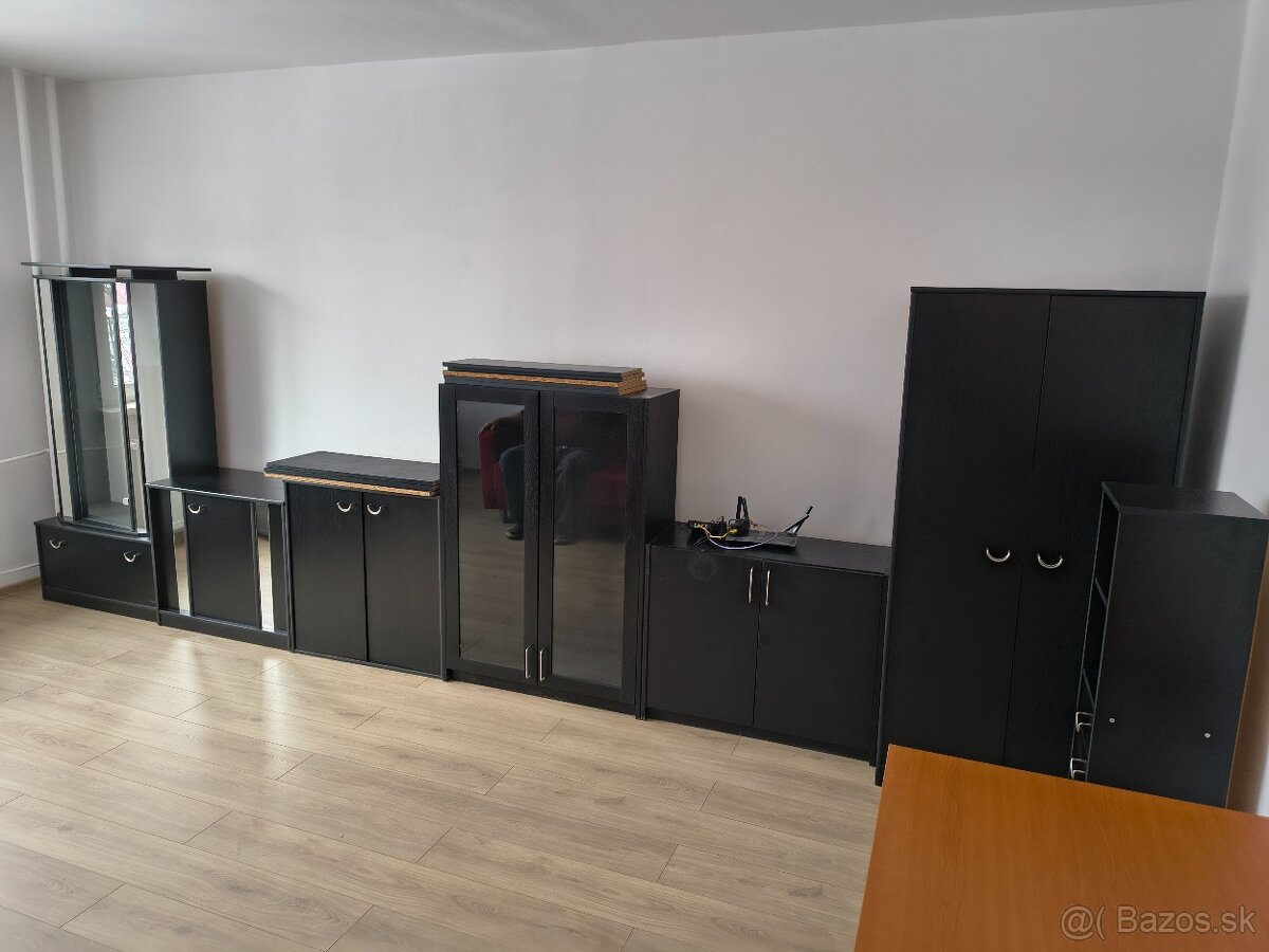 Predam obyvaciu stenu. - 4