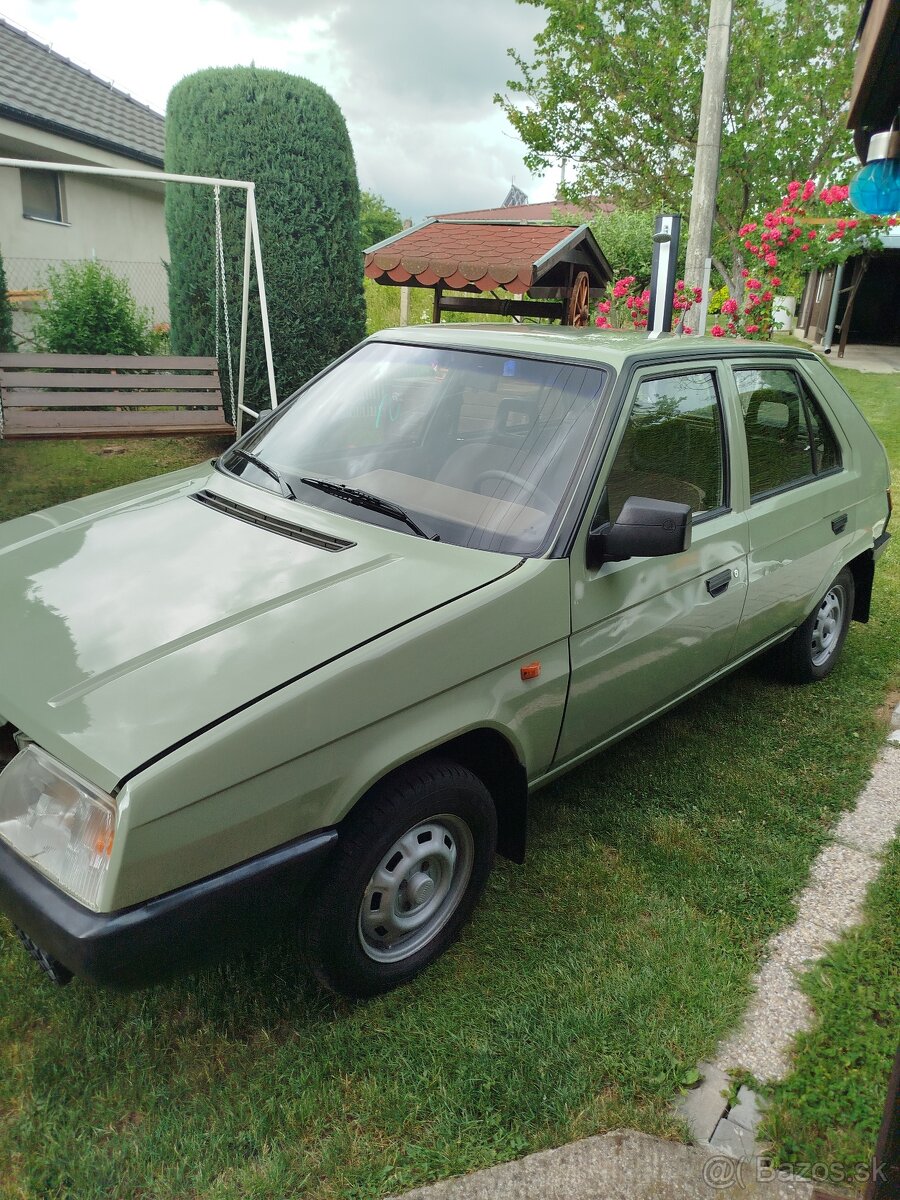Predám Škoda Favorit - 4