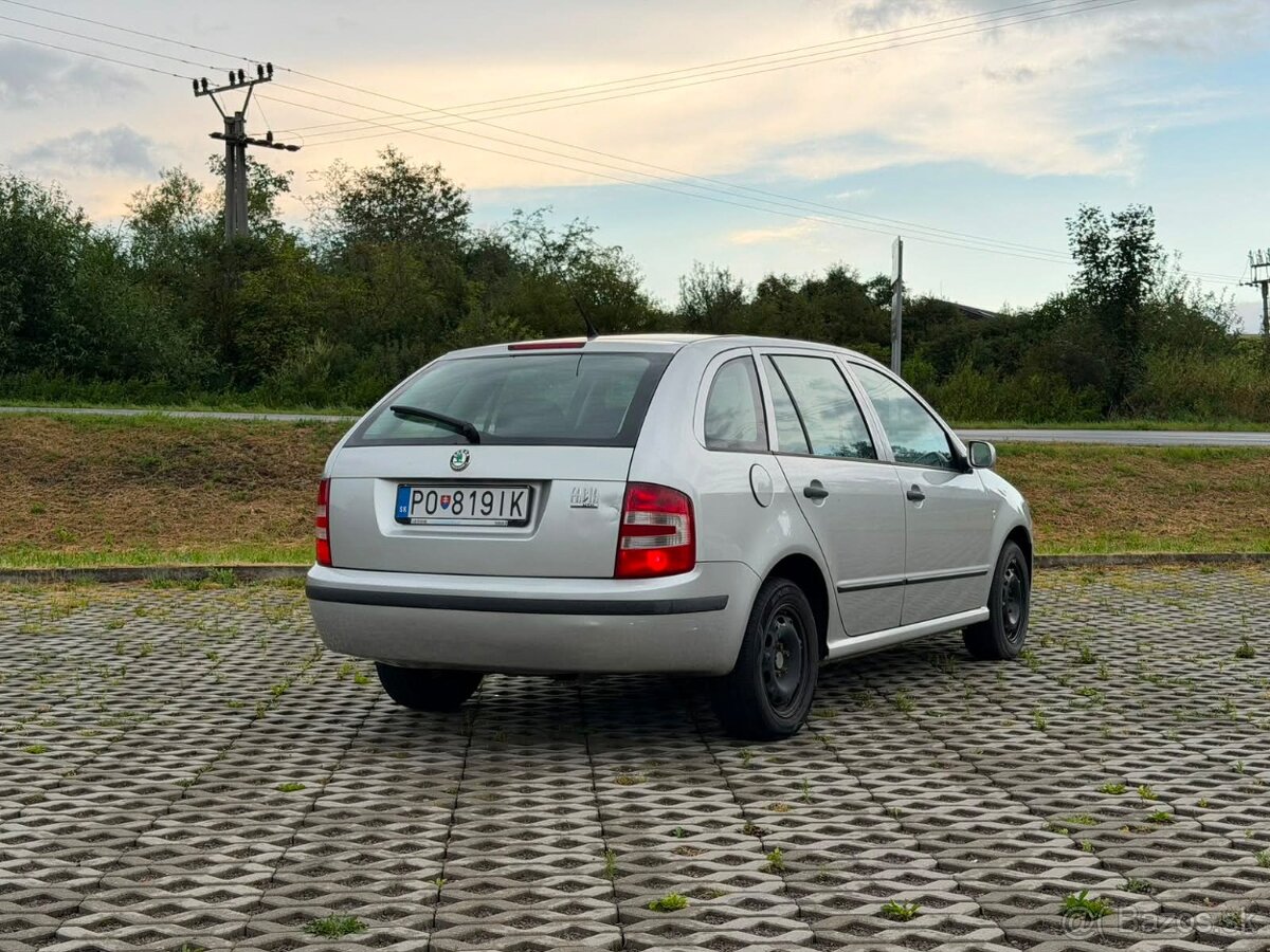Fabia - 4