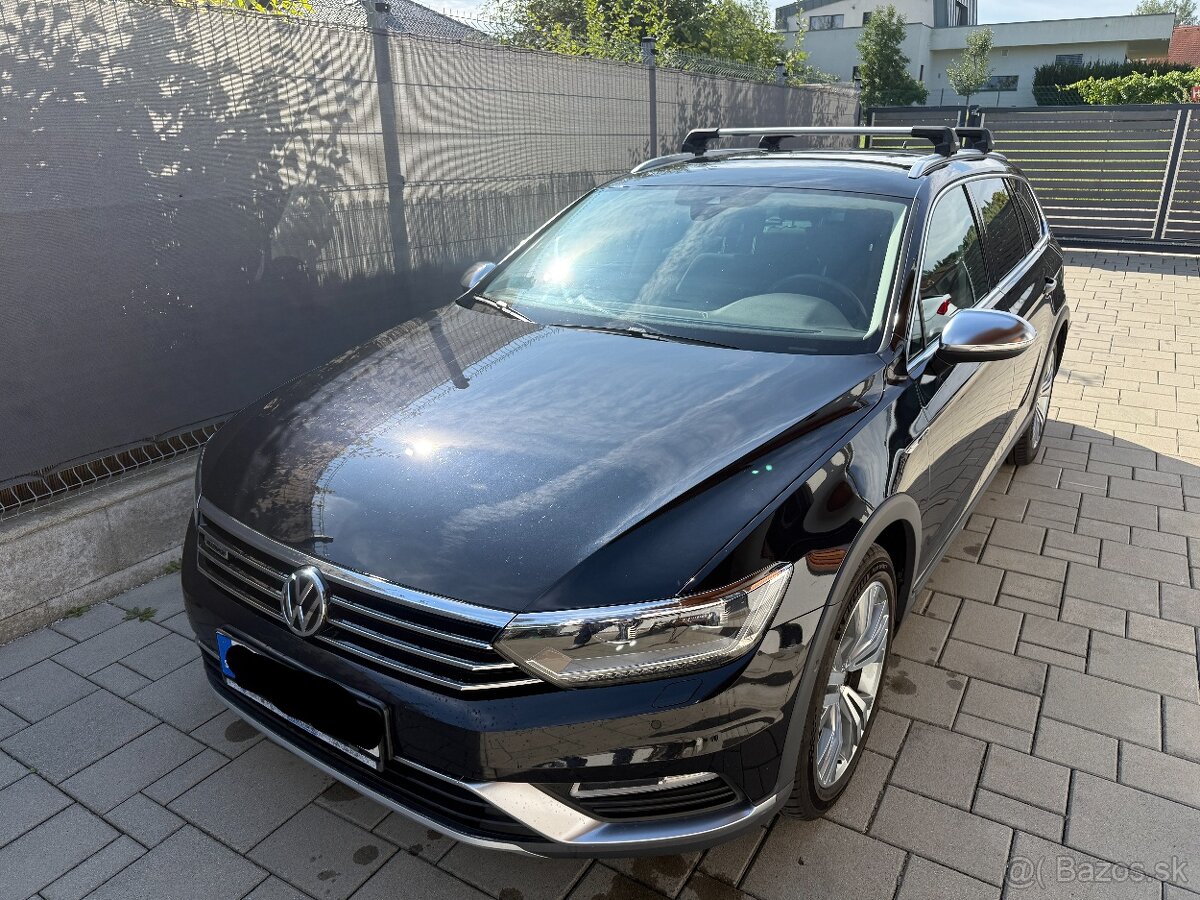 VW Passat Alltrack Business 2.0 TDI SCR 4Motion DS7 - 4