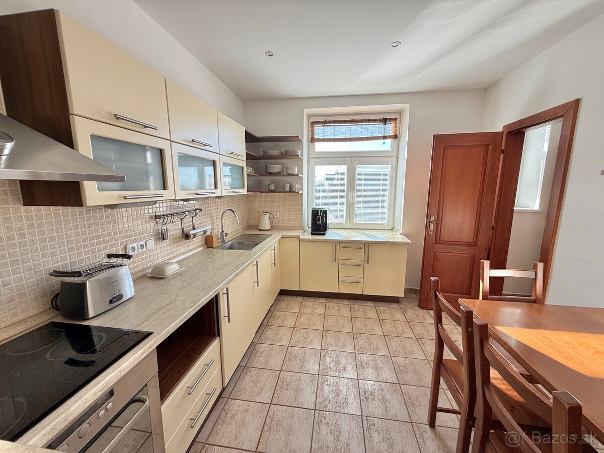 Jedinečný 3 izbový byt Staré Mesto 115m2 - 4