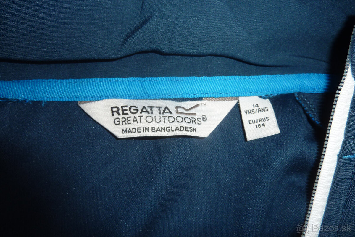 Pekná praktická softšelová bunda, NOVÁ S VISAČKOU, v.164 - 4