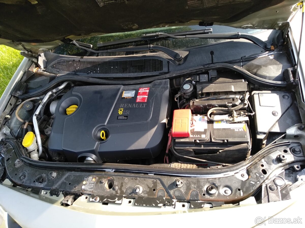 Renault megane grandtour II - 4