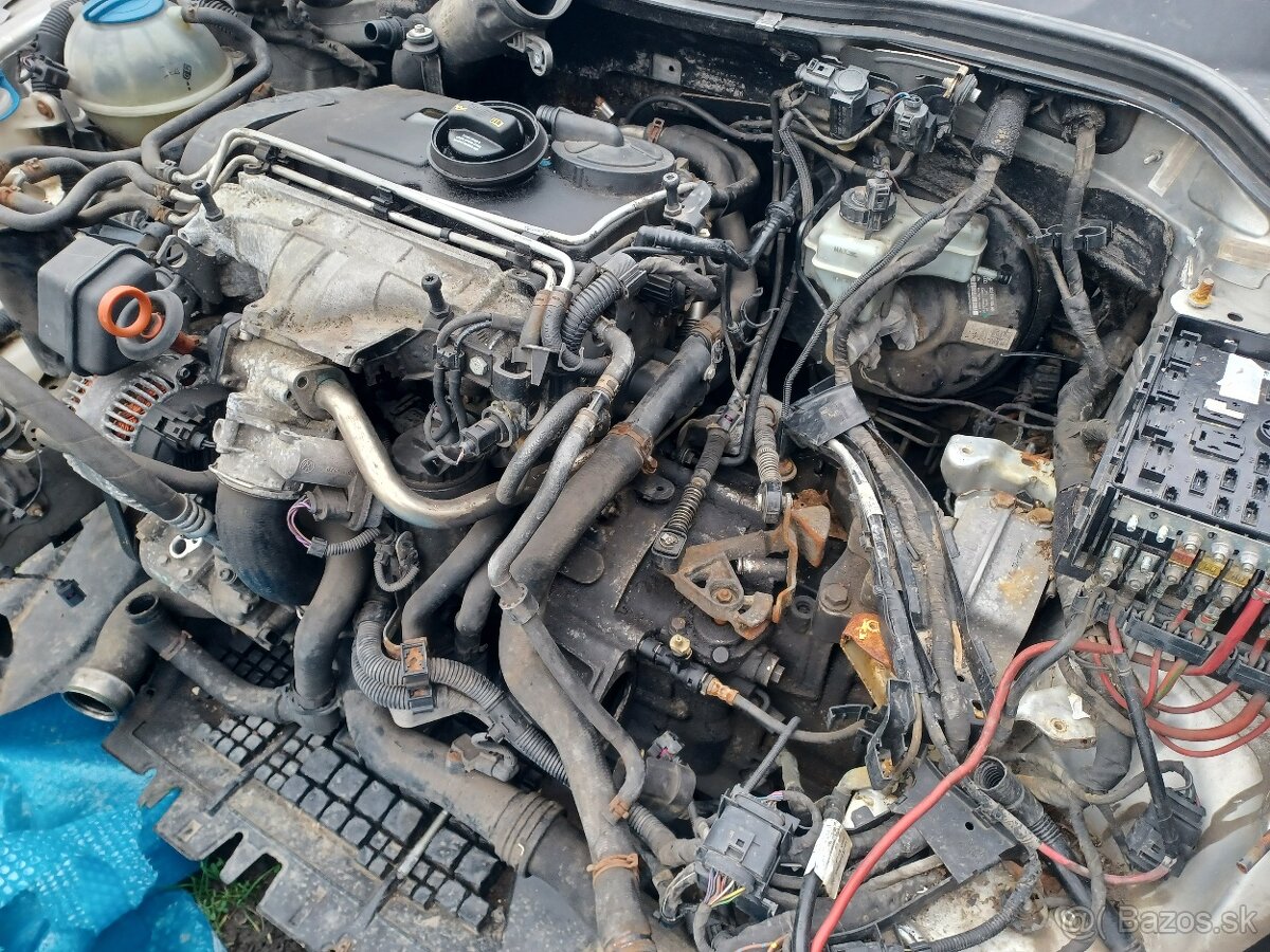 Rozpredam VW Passat B6 - 4