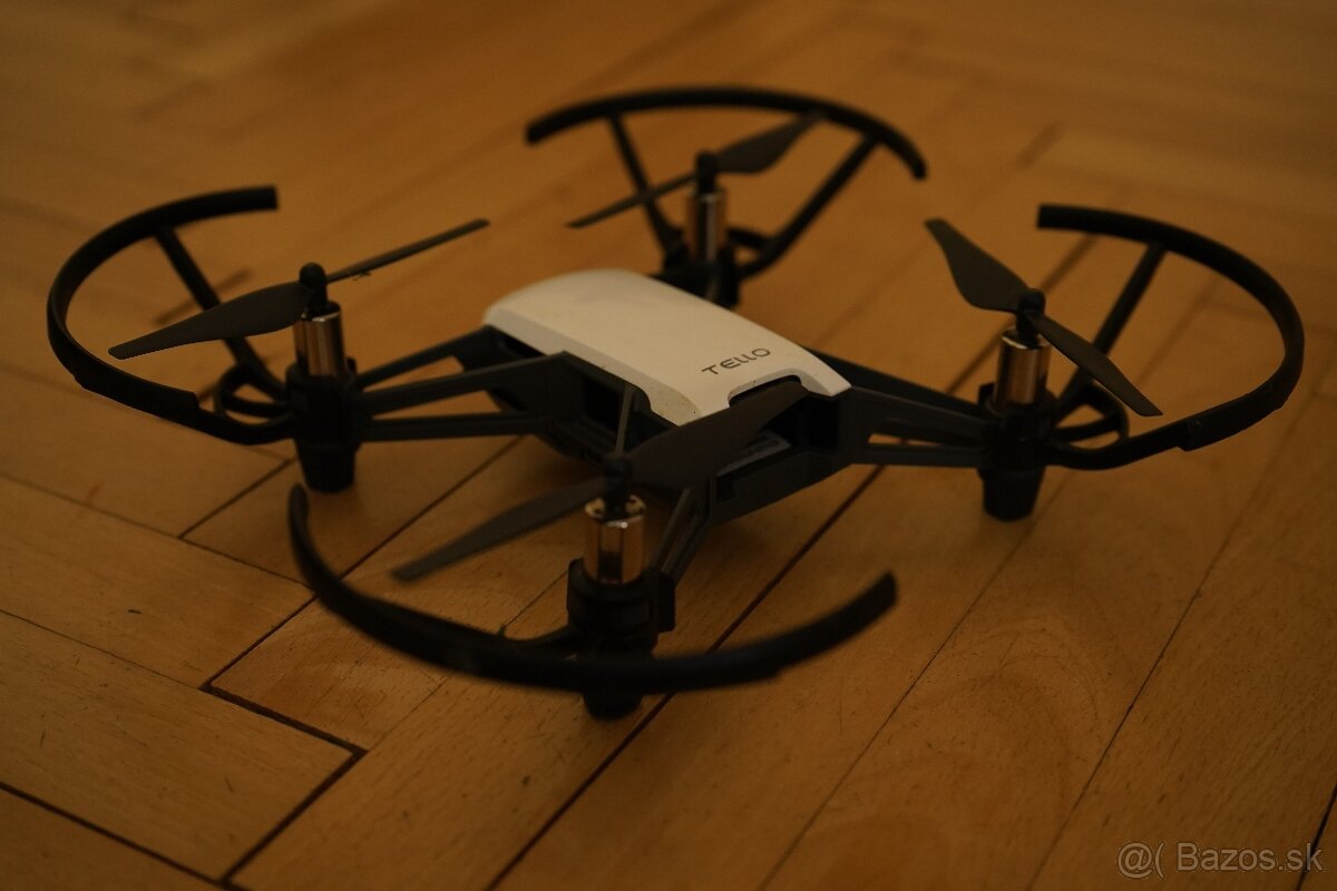 Dron DJI Tello - 4
