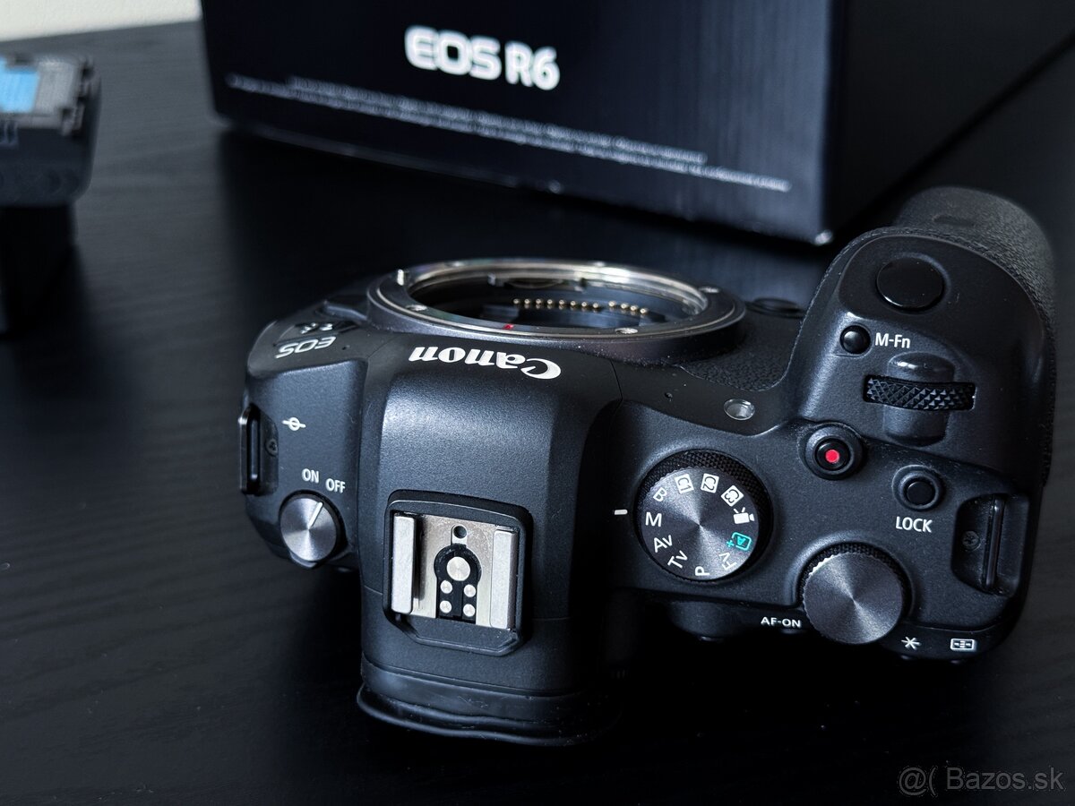 Canon EOS R6 - 4