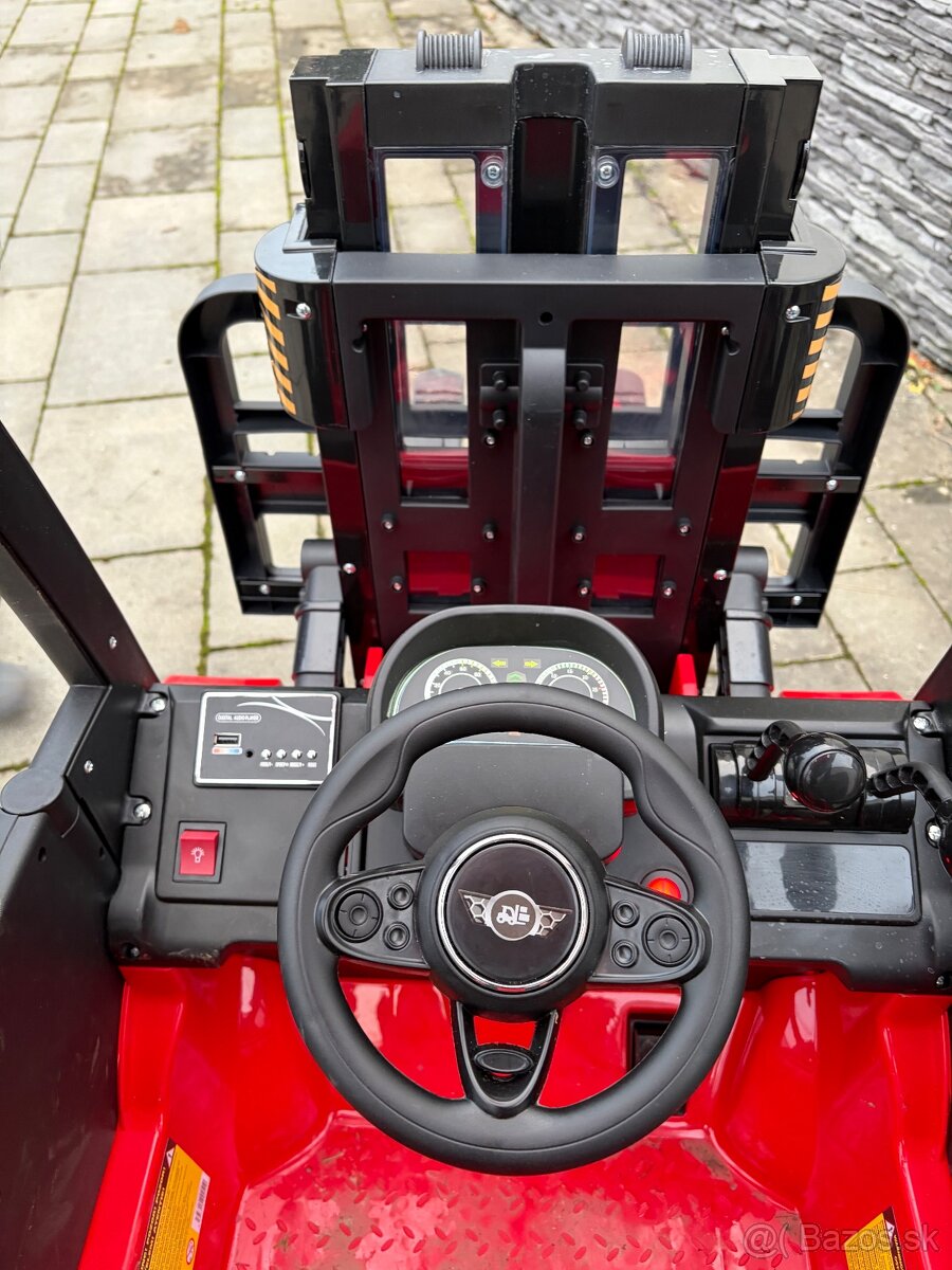 Hecht elektricke auticko - 4