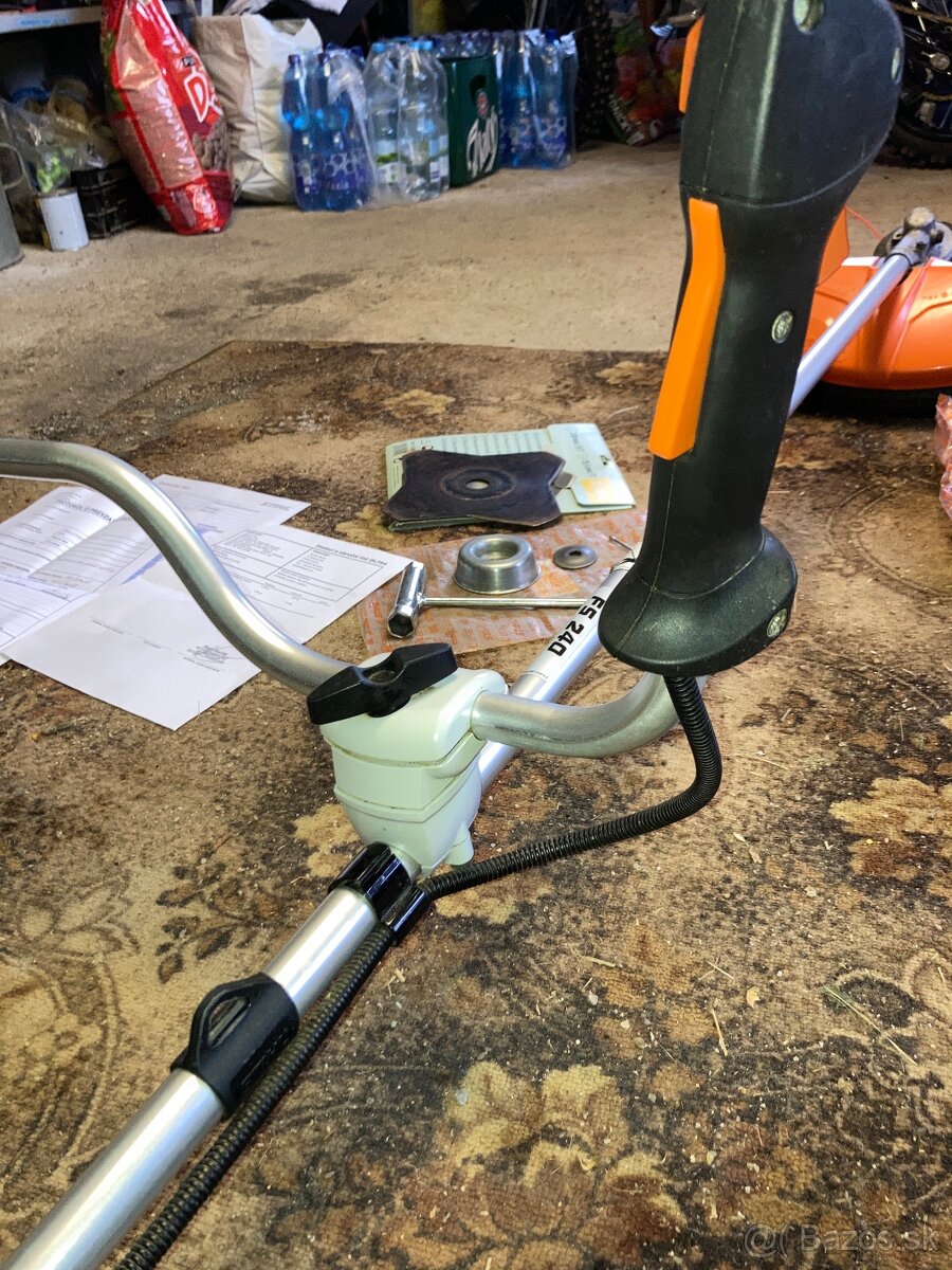 Stihl FS 240 - 4