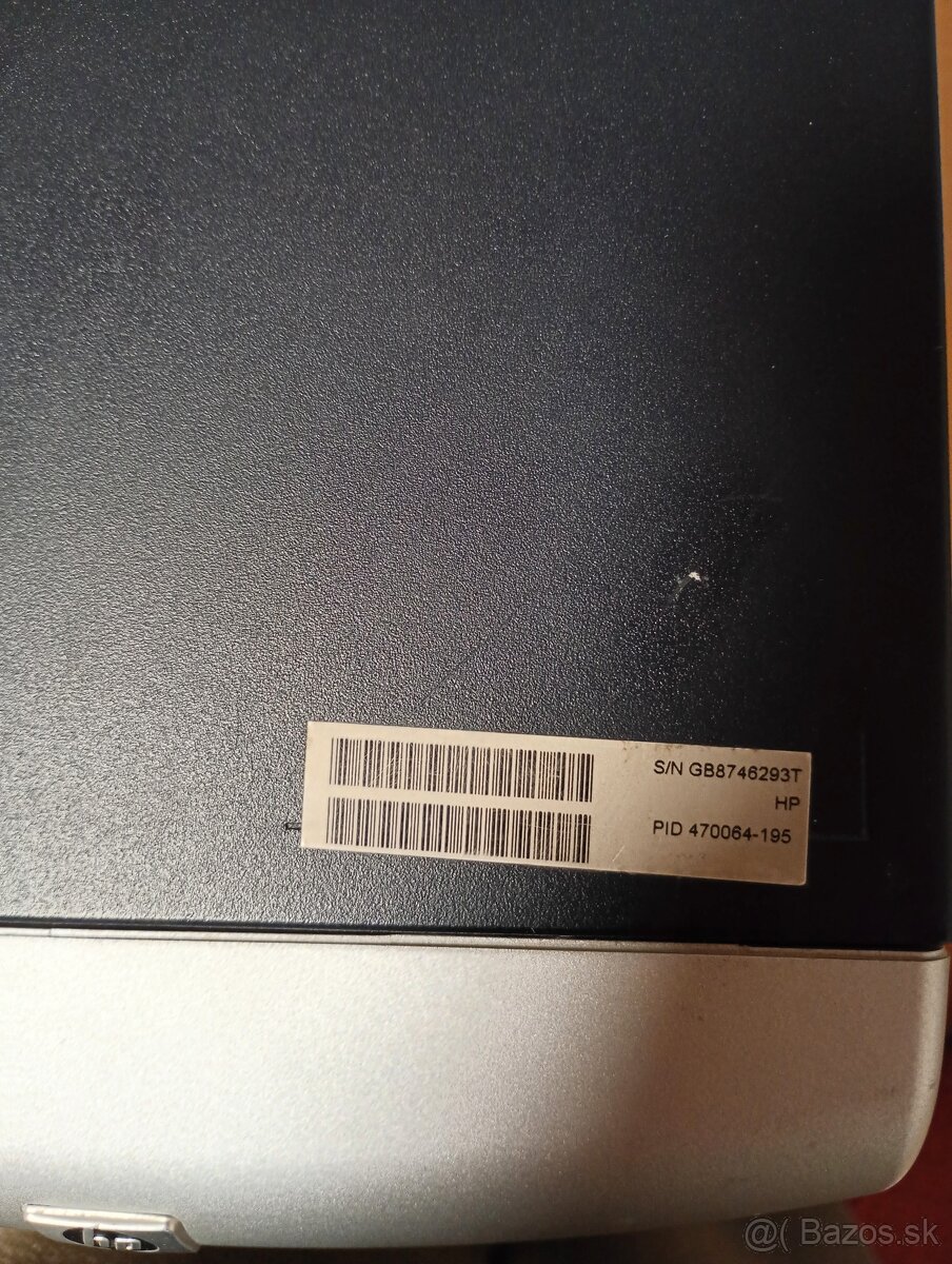 Predám funkčný Server HP ProLiant ML110 G4 - 4